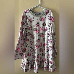 Pixie Lane very soft girls 9/10 nightgown